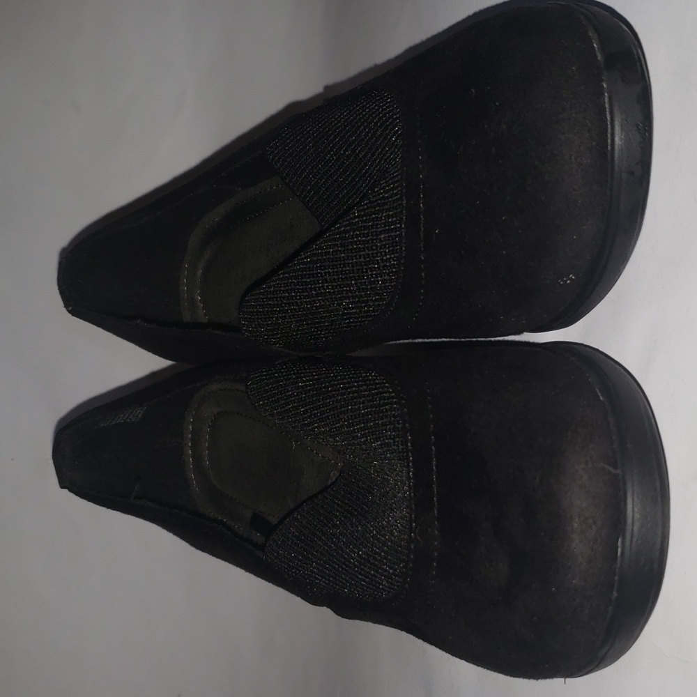 Comfort Plus by Predictions 5 1/2 W Black Wedge Slip On Closed Toe - Picture 6 of 12